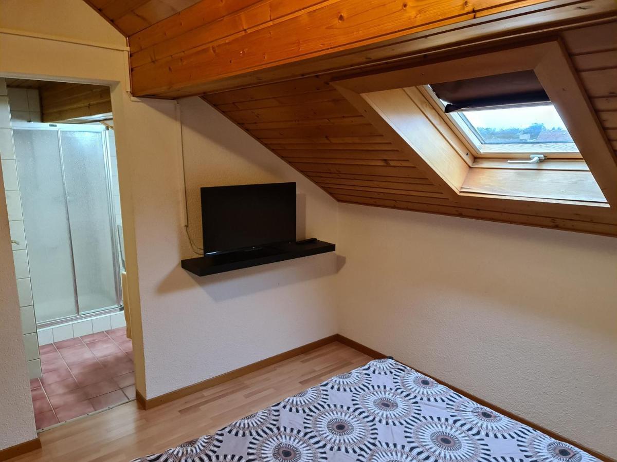 Auberge De Ballens ภายนอก รูปภาพ