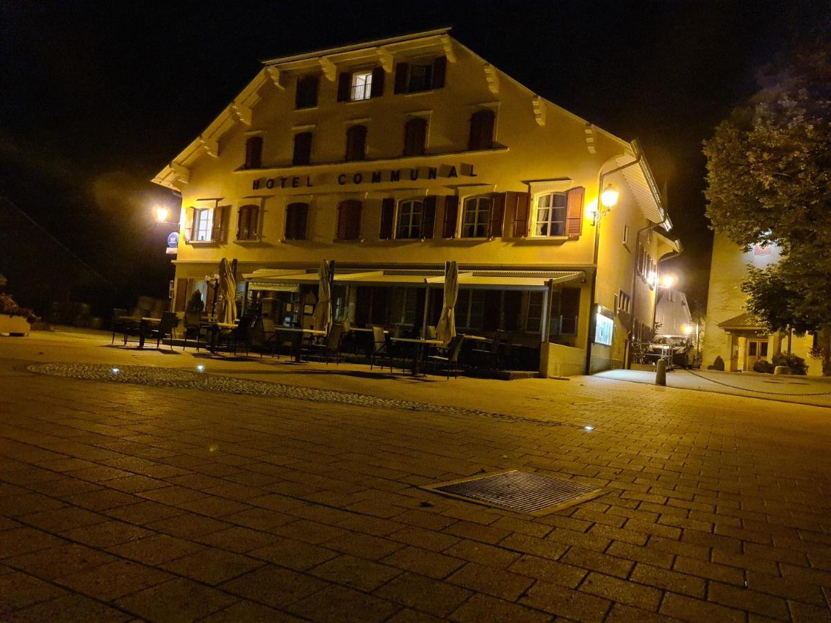 Auberge De Ballens ภายนอก รูปภาพ